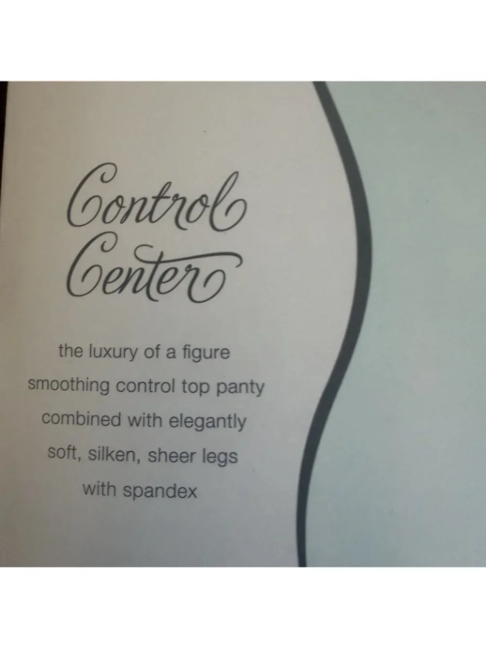 Dressbarn Woman Silken Control Top Pantyhose Nude Size 1X Sheer Shaping Hosiery